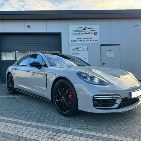 Porsche Panamera GTS