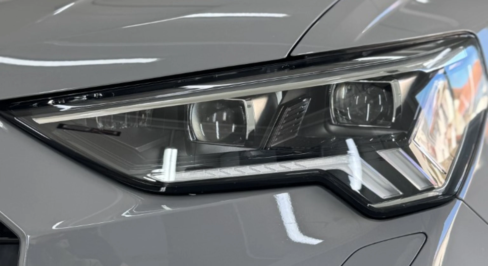 Audi RSQ3