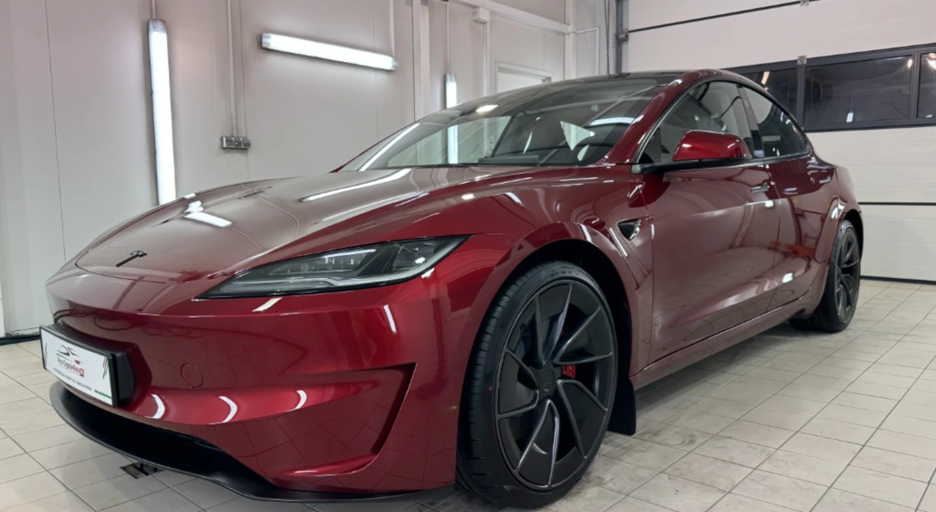 Tesla Model 3 Performance
